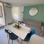 Loggia Et Terrasse Secteur Prise Des Falaises Apartman