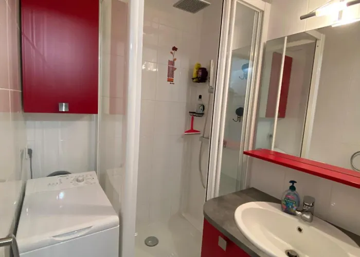 Loggia Et Terrasse Secteur Prise Des Falaises *